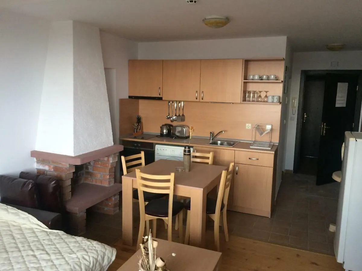 Apartments Four Leaf Clover Bansko To Rent 3*,